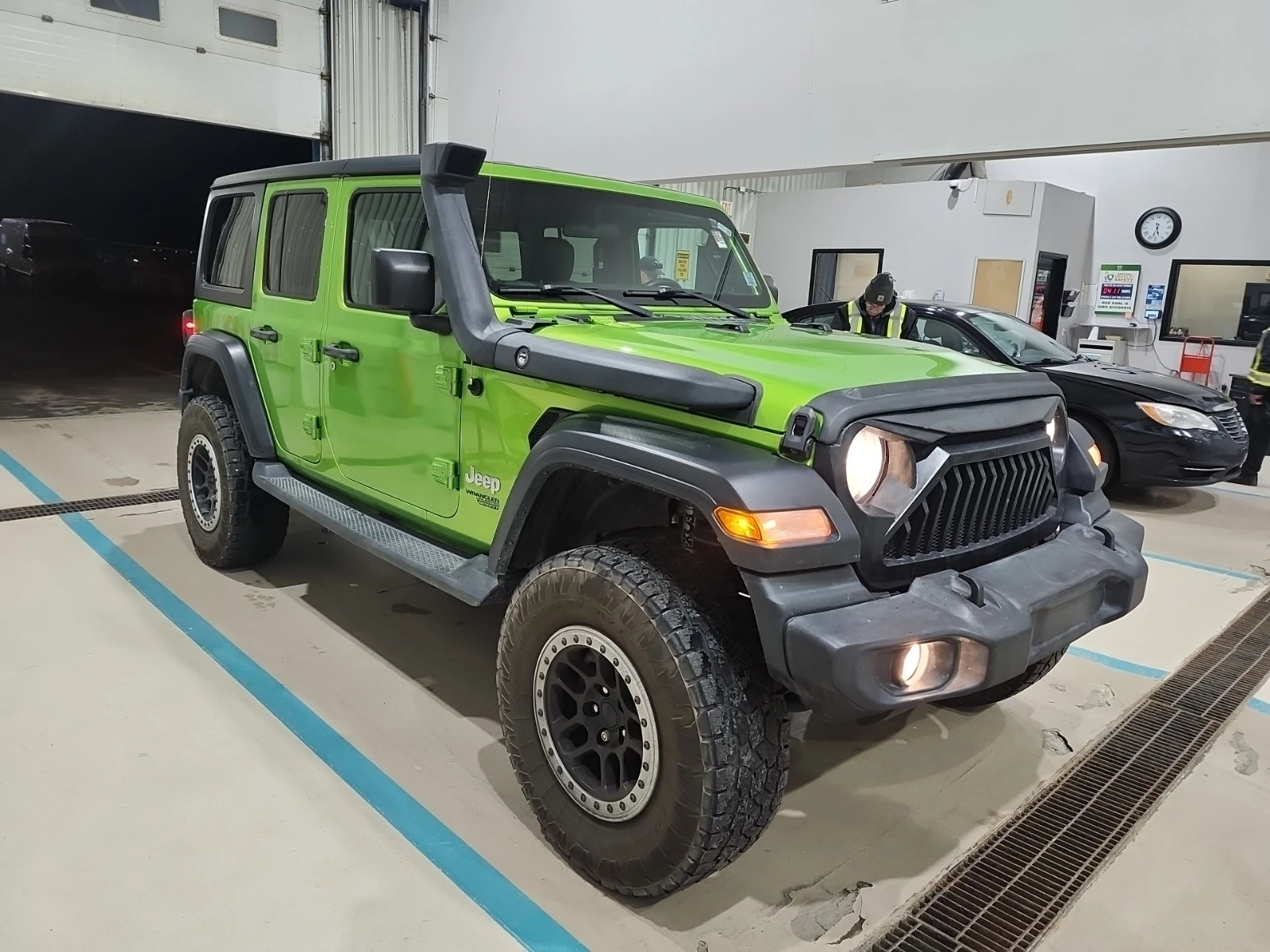 Jeep Wrangler UNLIMITED/КОЖА/НАВИГАЦИЯ/ОКАЧВАНЕ FOX - изображение 2