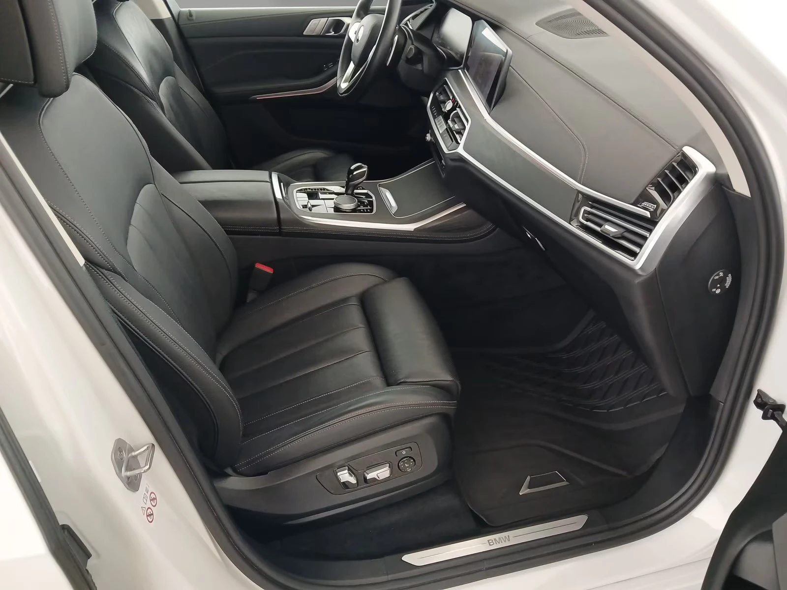 BMW X7 xDRIVE/40/340HP/H&K/HUD/PANO/862v | Mobile.bg � ����������� 11