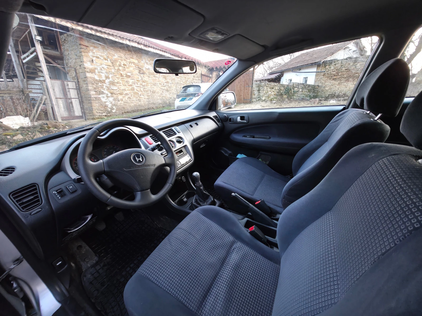 Honda Hr-v 1.6, снимка 13 - Автомобили и джипове - 53712869