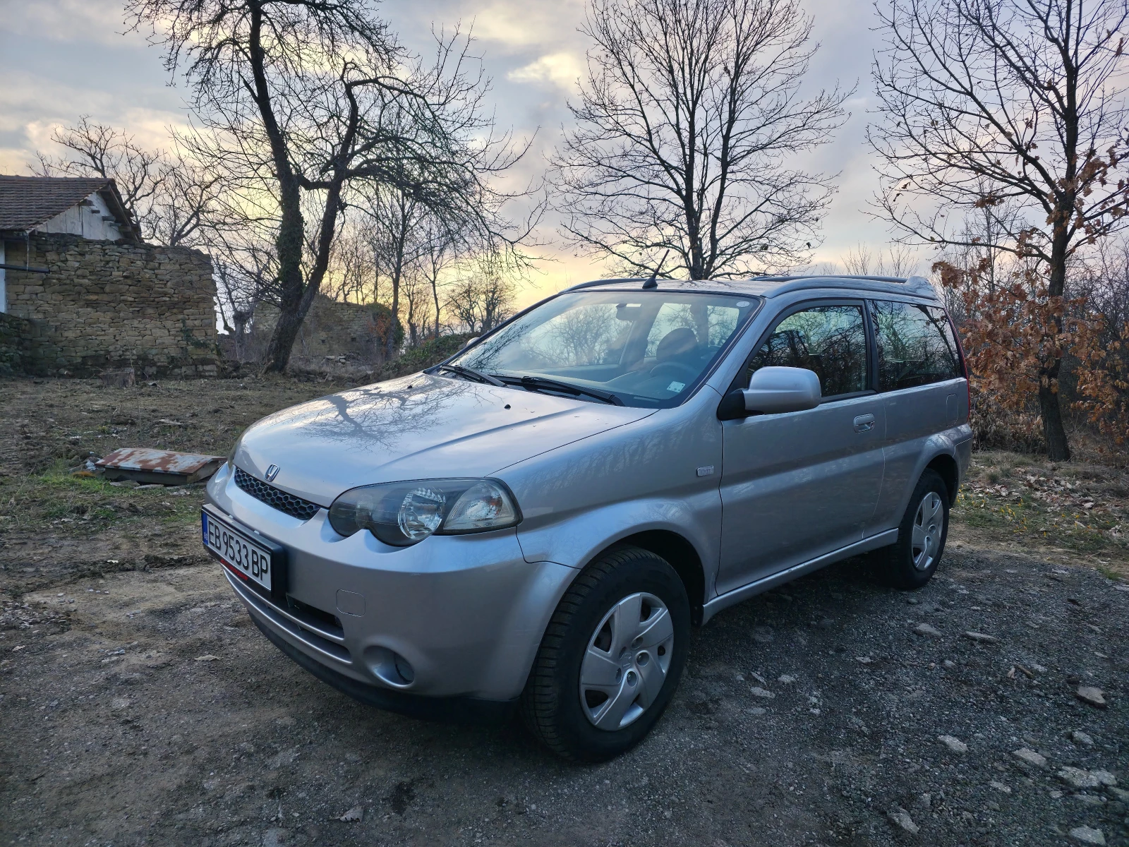 Honda Hr-v 1.6, снимка 2 - Автомобили и джипове - 53712869