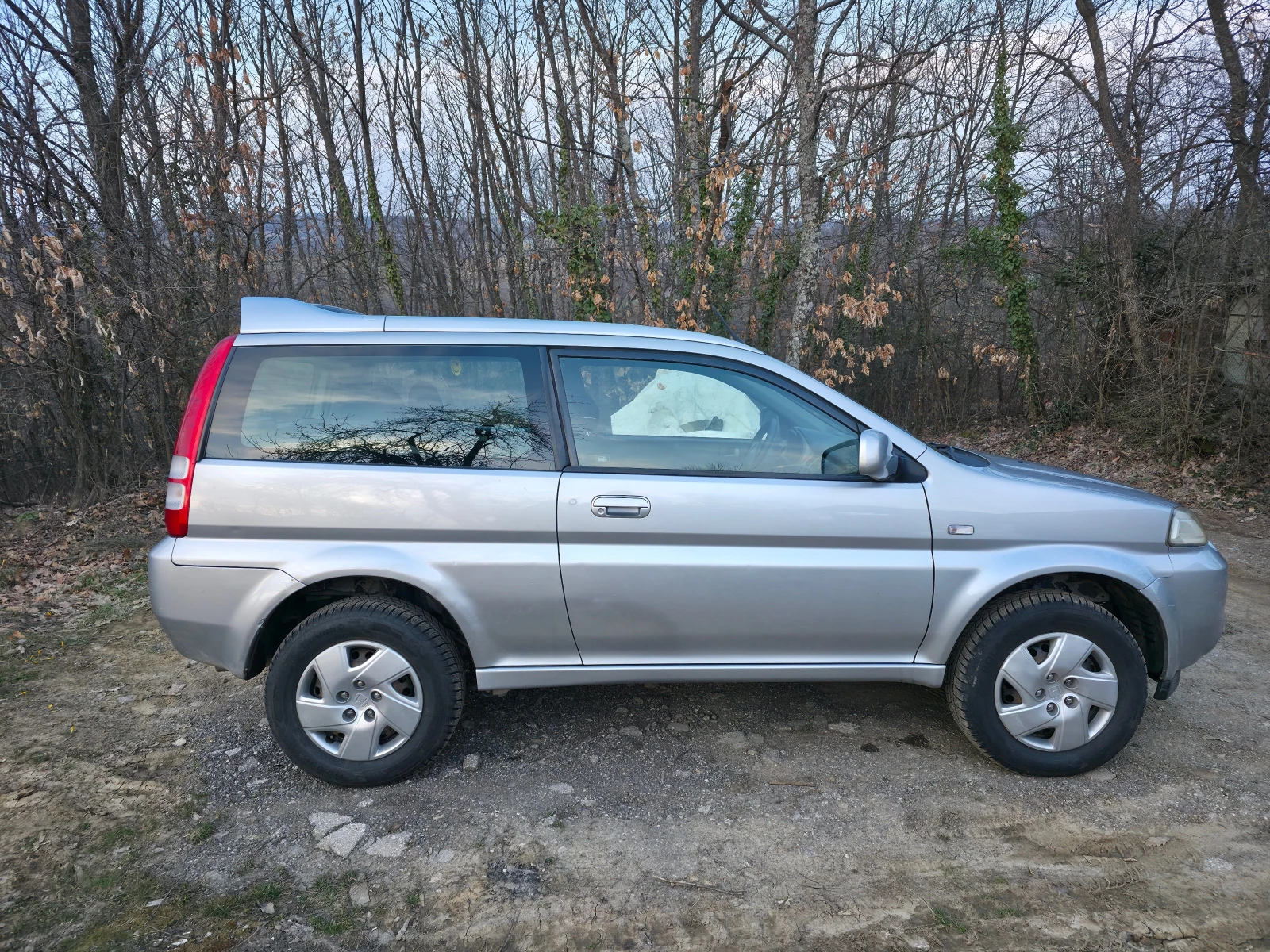 Honda Hr-v 1.6, снимка 7 - Автомобили и джипове - 53712869