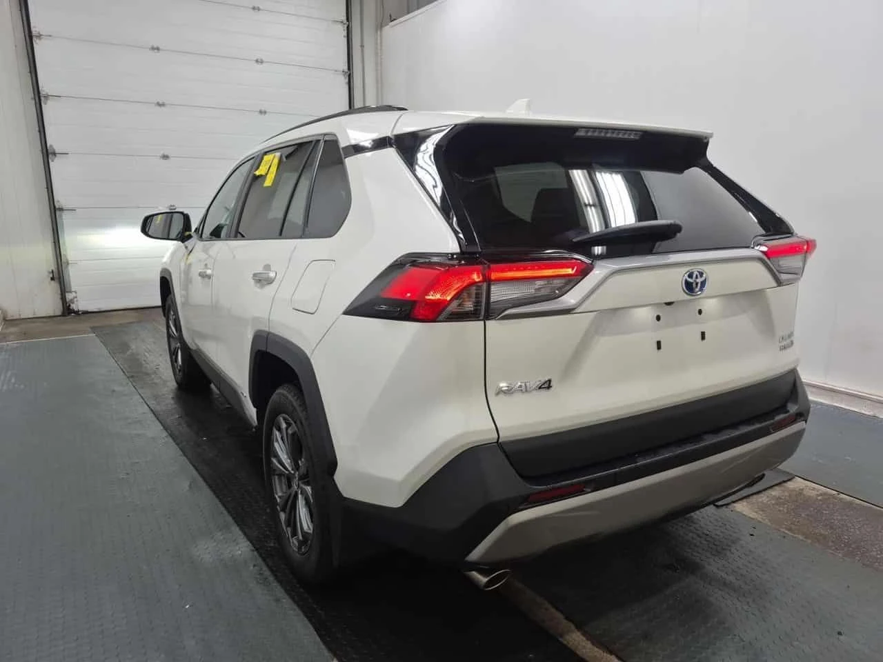 Toyota Rav4 * Hybrid Limited * CARFAX * 2 КЛЮЧА * KEYLESS * , снимка 4 - Автомобили и джипове - 54513215