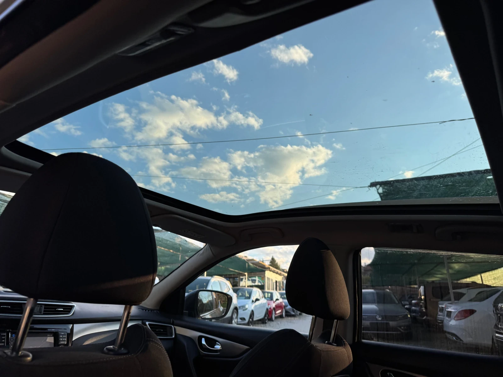 Nissan Qashqai 1.5DCI* 360camera* Panorama* FULL, снимка 10 - Автомобили и джипове - 54607204
