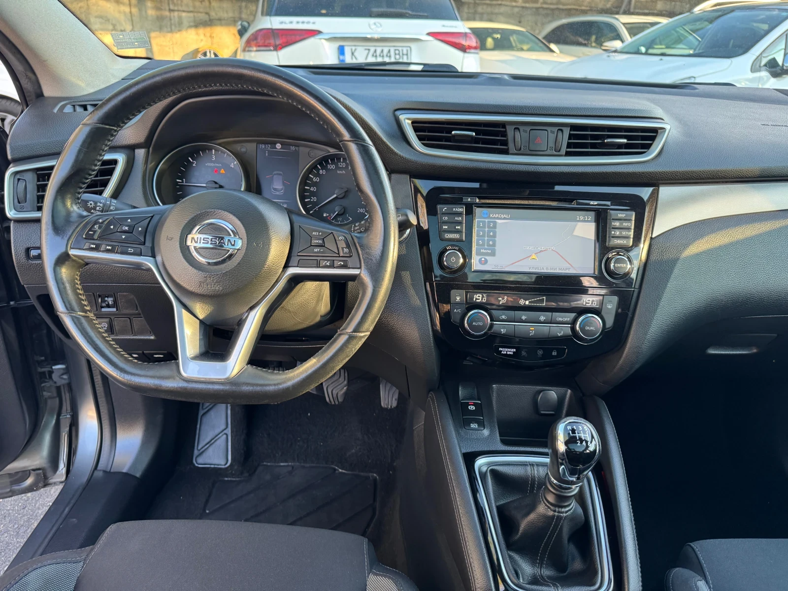 Nissan Qashqai 1.5DCI* 360camera* Panorama* FULL, снимка 7 - Автомобили и джипове - 54607204