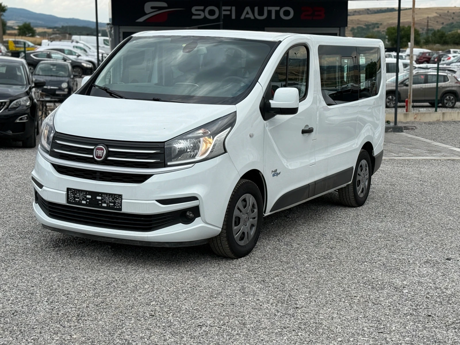 Fiat Talento 1.6 Mjet * SERVICE BOOK* 5+ 1 , снимка 1