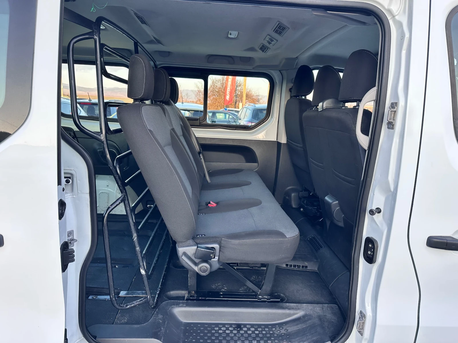Fiat Talento 1.6 Mjet * SERVICE BOOK* 5+ 1  - изображение 10