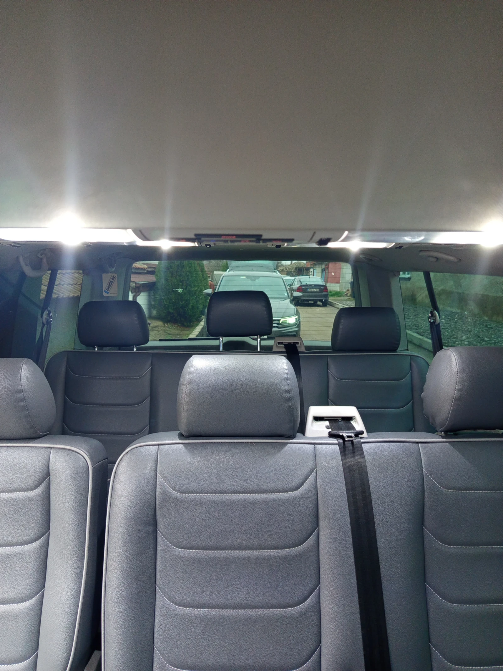 VW Caravelle T6 - изображение 9