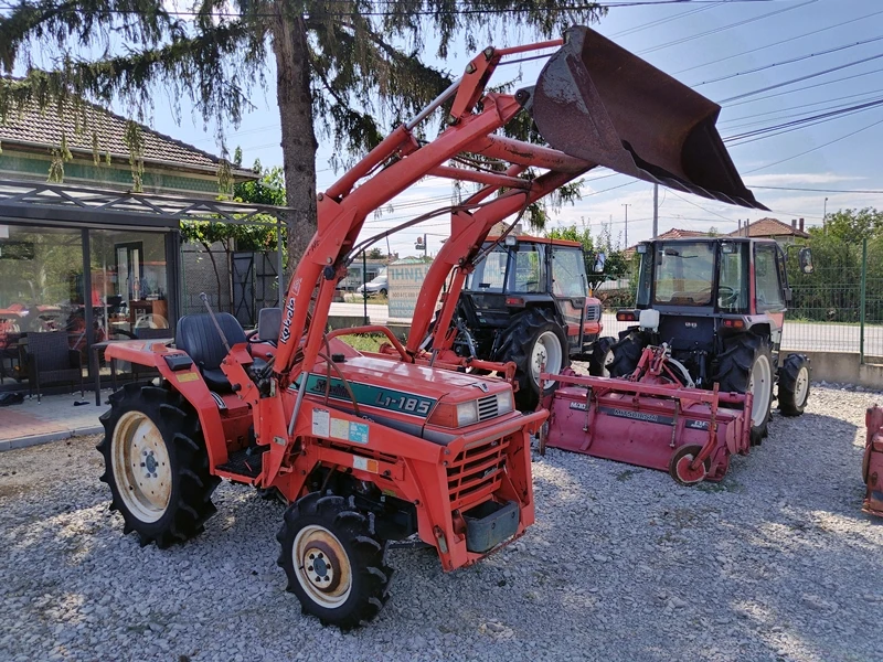 Kubota L1-185 18.. 4WD     | Mobile.bg   1