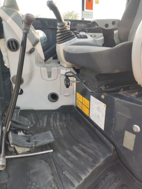 Багер Hitachi ZX38U КЛИМАТИК, снимка 9