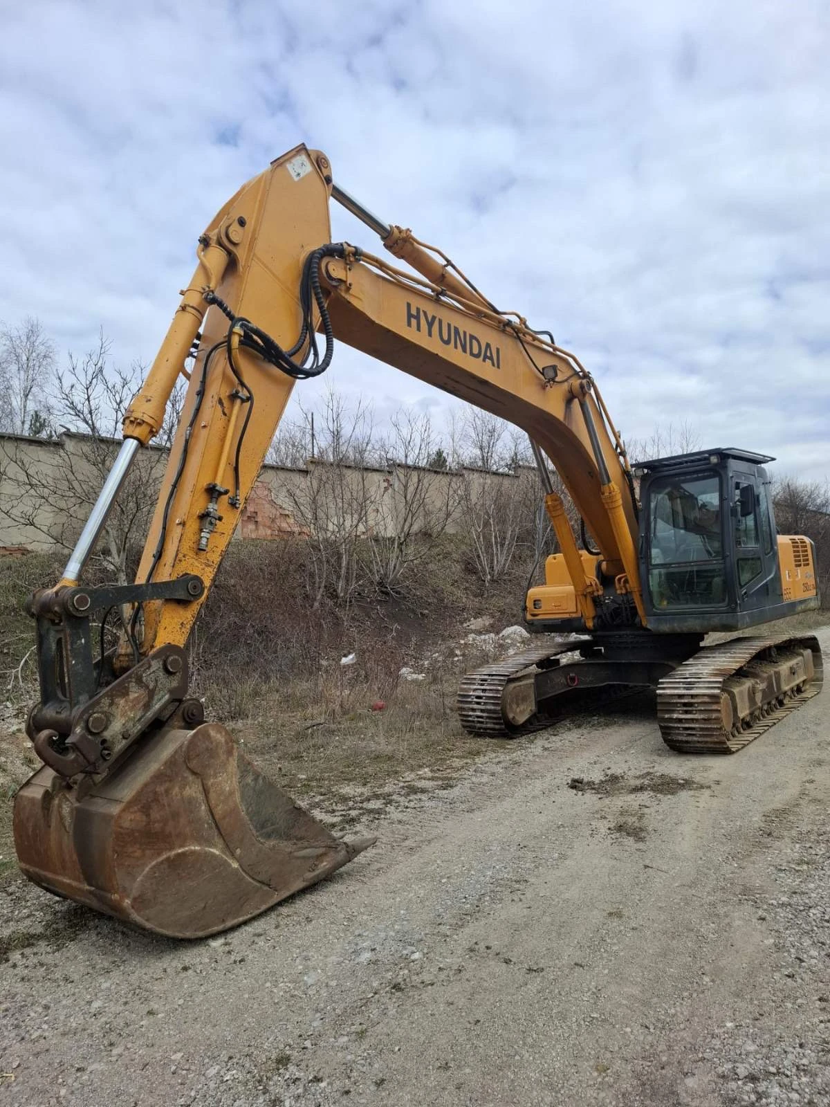 Багер Hyundai 235LCR-9A, снимка 6 - Индустриална техника - 53995193