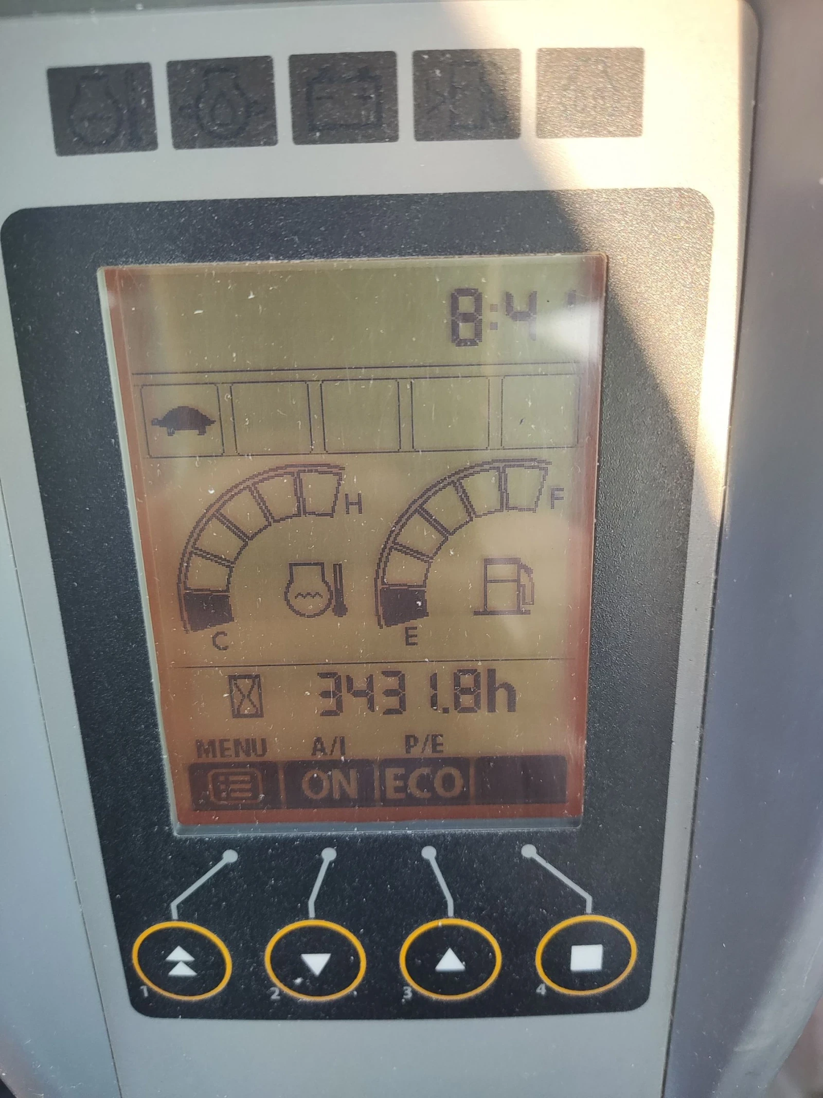 Багер Hitachi ZX38U КЛИМАТИК, снимка 6 - Индустриална техника - 56150882