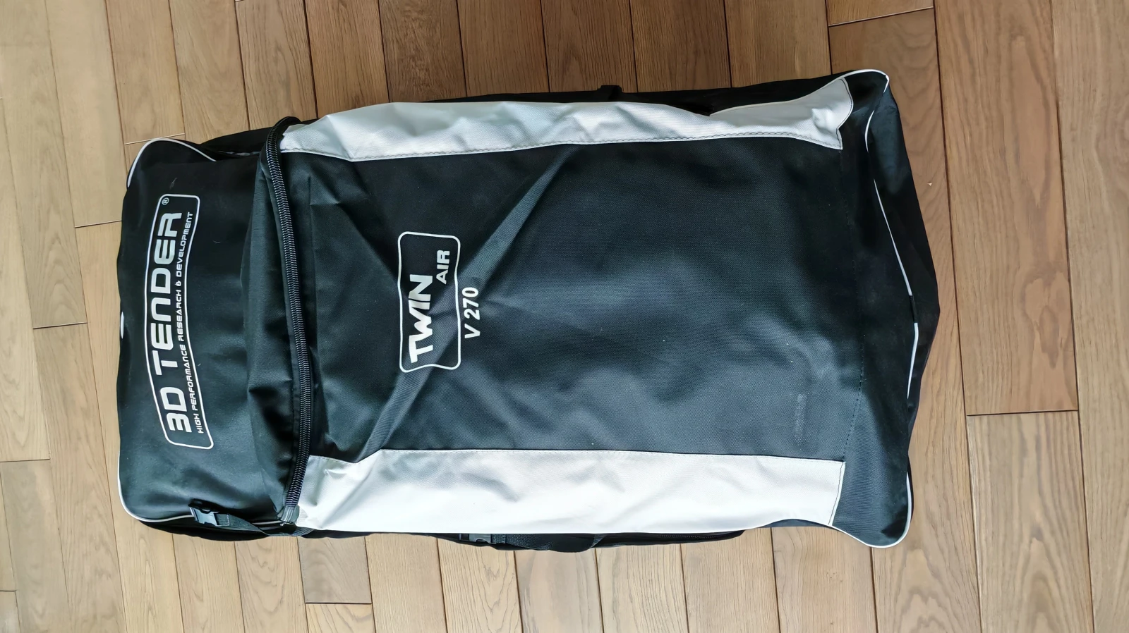 Надуваема лодка 3D Tender Twin V shape 270 - изображение 8