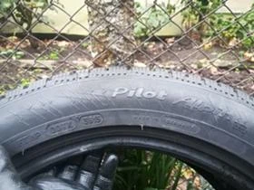 Гуми Зимни 235/50R18, снимка 6