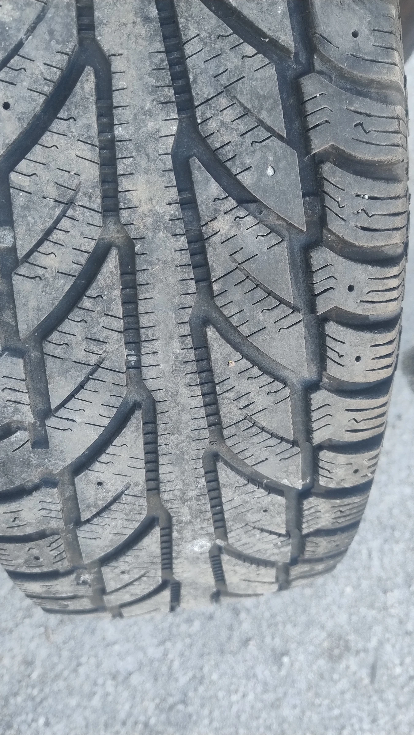 Гуми с джанти Cooper 215/70R16, снимка 7 - Гуми и джанти - 56733175
