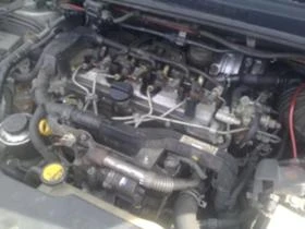 Toyota Corolla verso 2.0/2.2 D4D, снимка 15