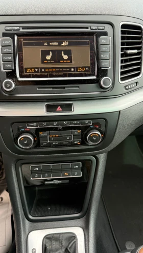 VW Sharan 2.0tdi DSG Highline, снимка 14