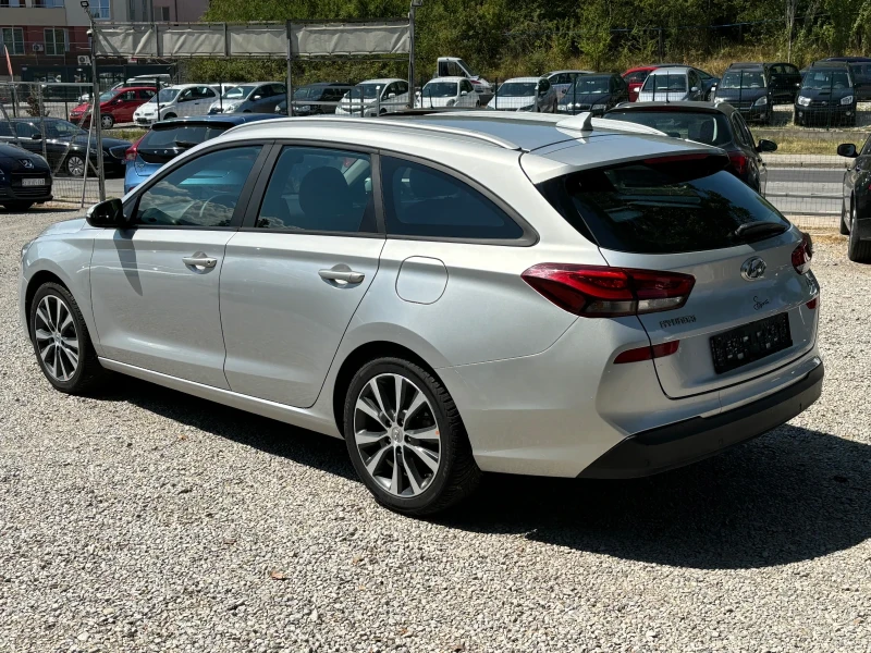 Hyundai I30 1.6 CRDI 16V, снимка 4 - Автомобили и джипове - 46991210