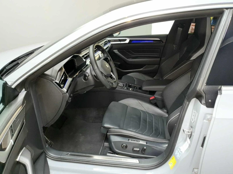 VW Arteon 2.0 TDI 4Motion = R-Line= Гаранция, снимка 7 - Автомобили и джипове - 47332448