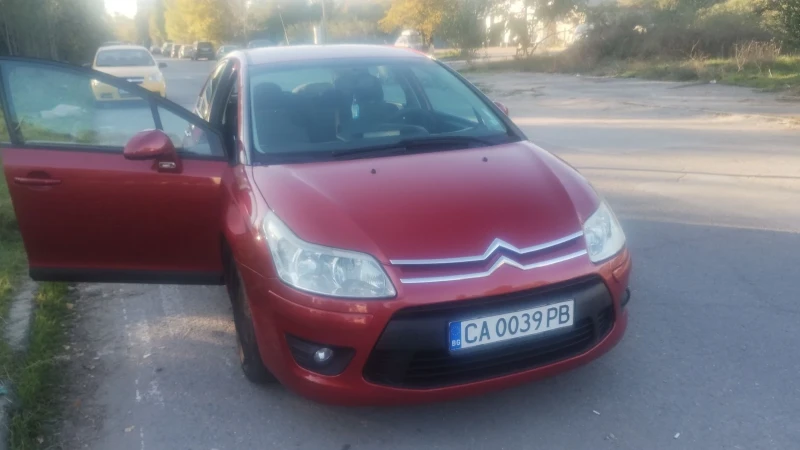 Citroen C4, снимка 1 - Автомобили и джипове - 48382673