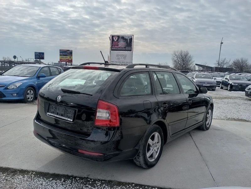 Skoda Octavia Кожа, навигация , снимка 4 - Автомобили и джипове - 49220082