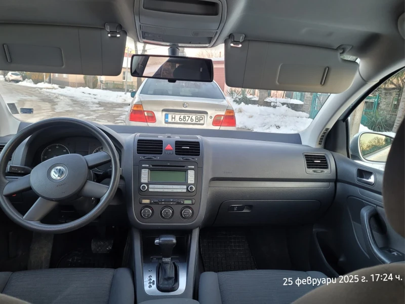 VW Golf 1.9 TDI, снимка 8 - Автомобили и джипове - 49416881