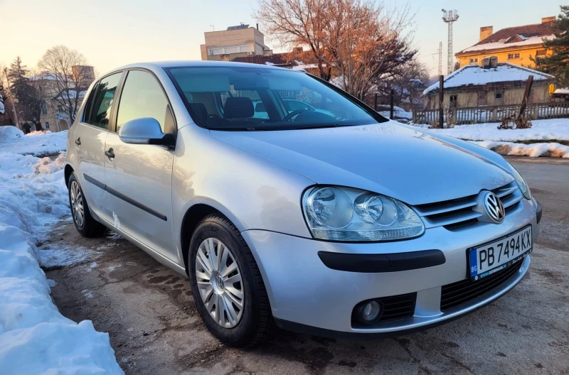 VW Golf 1.9 TDI, снимка 5 - Автомобили и джипове - 49416881