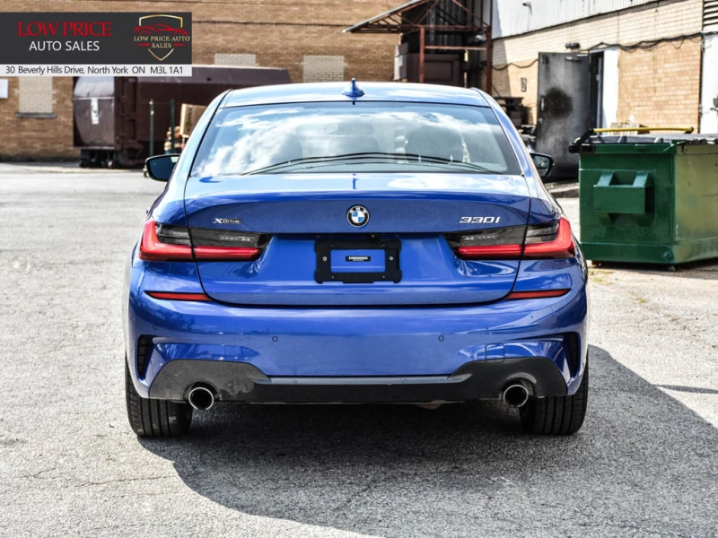 BMW 330 M-pkg* xdrive* Подгрев* Пано* Keyless* , снимка 4 - Автомобили и джипове - 52317576