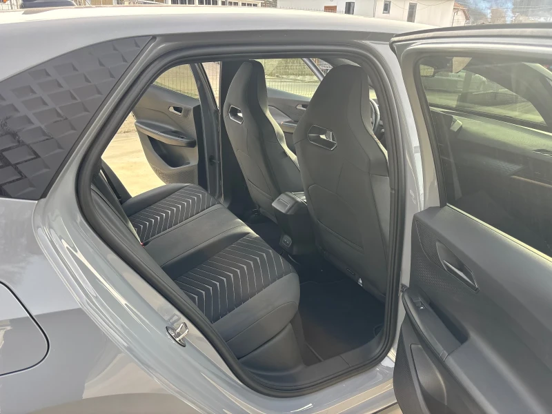 Cupra Born, снимка 9 - Автомобили и джипове - 52871963