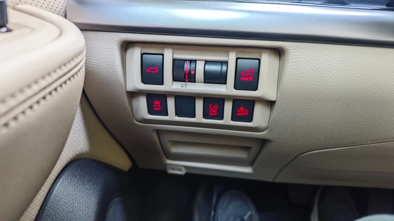 Subaru Outback AWD, снимка 4 - Автомобили и джипове - 53235235