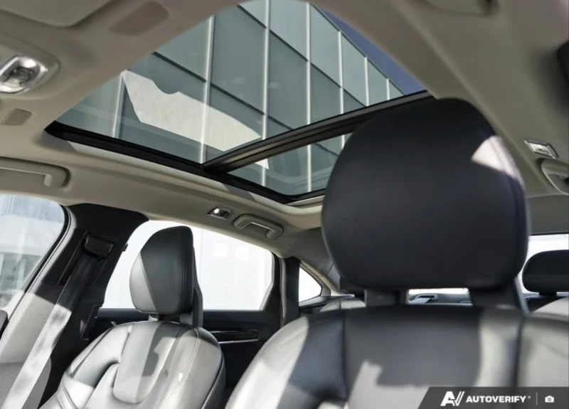 Volvo S90 MOMENTUM * * CLEAN CARFAX * * АВТО КРЕДИТ * * , снимка 10 - Автомобили и джипове - 53287133