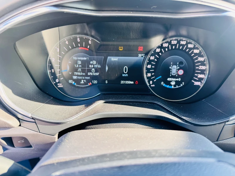 Ford Mondeo 2.0* 150* TITANIUM* SYNC* , снимка 9 - Автомобили и джипове - 53305839