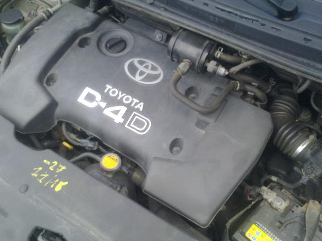 Toyota Corolla verso 2.0/2.2 D4D, снимка 8 - Автомобили и джипове - 22357156