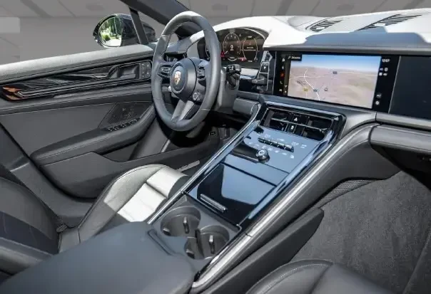 Porsche Panamera 4 = Air Suspension = Гаранция, снимка 13 - Автомобили и джипове - 54046297