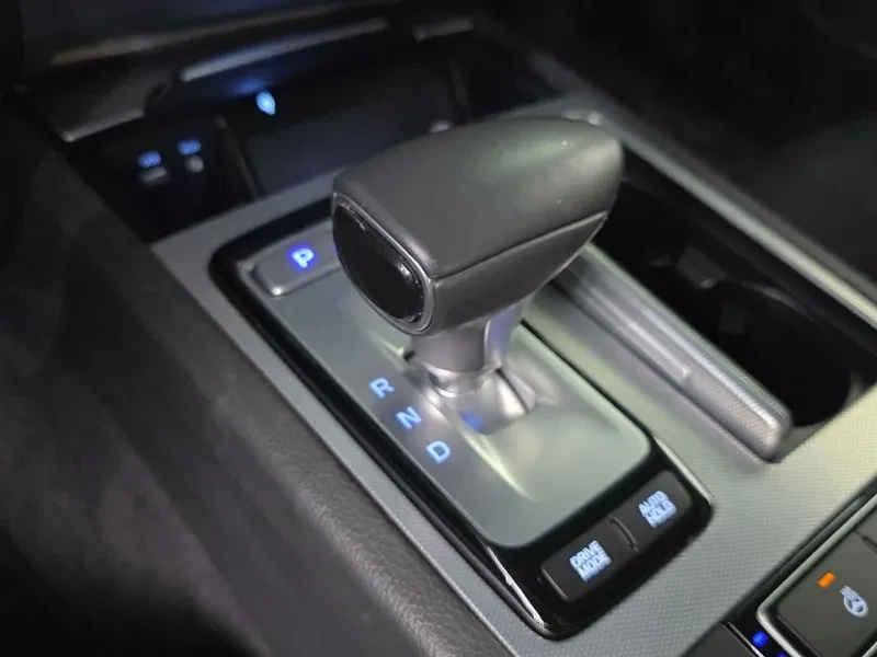 Genesis G80 Gdi Awd Luxury, снимка 9 - Автомобили и джипове - 55207692