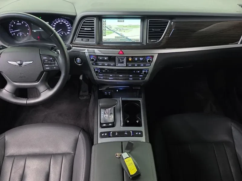 Genesis G80 Gdi Awd Luxury, снимка 7 - Автомобили и джипове - 55207692