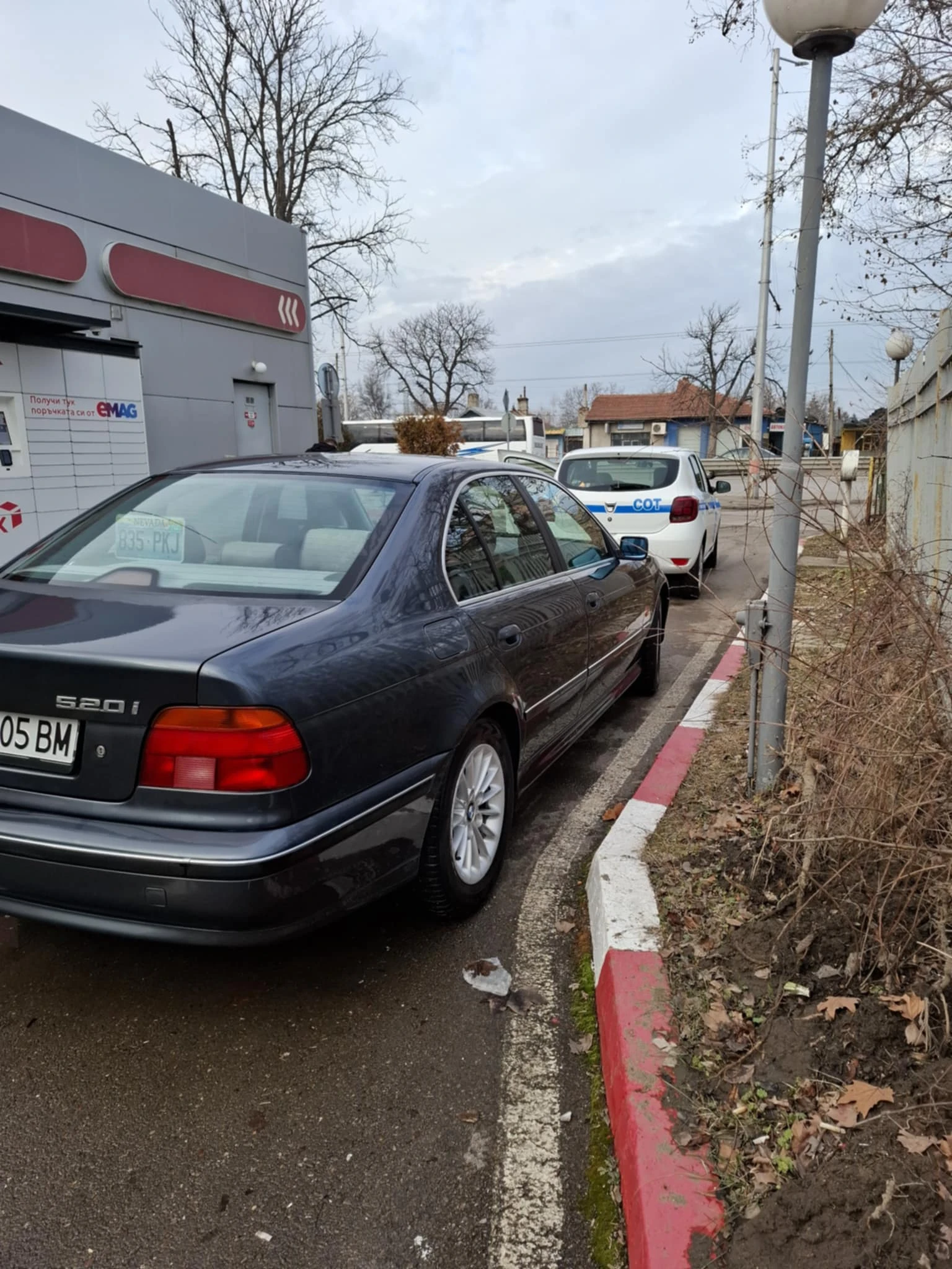 BMW 520  - изображение 7