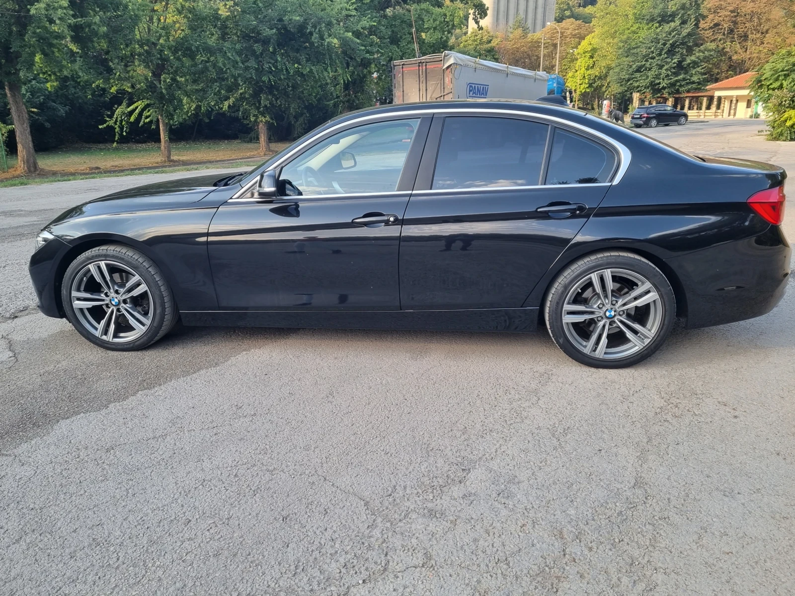 BMW 318  - изображение 2