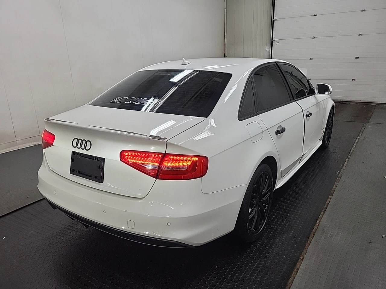 Audi A4 * CARFAX * АВТО КРЕДИТ * ЦЕНА ДО БГ! - изображение 6
