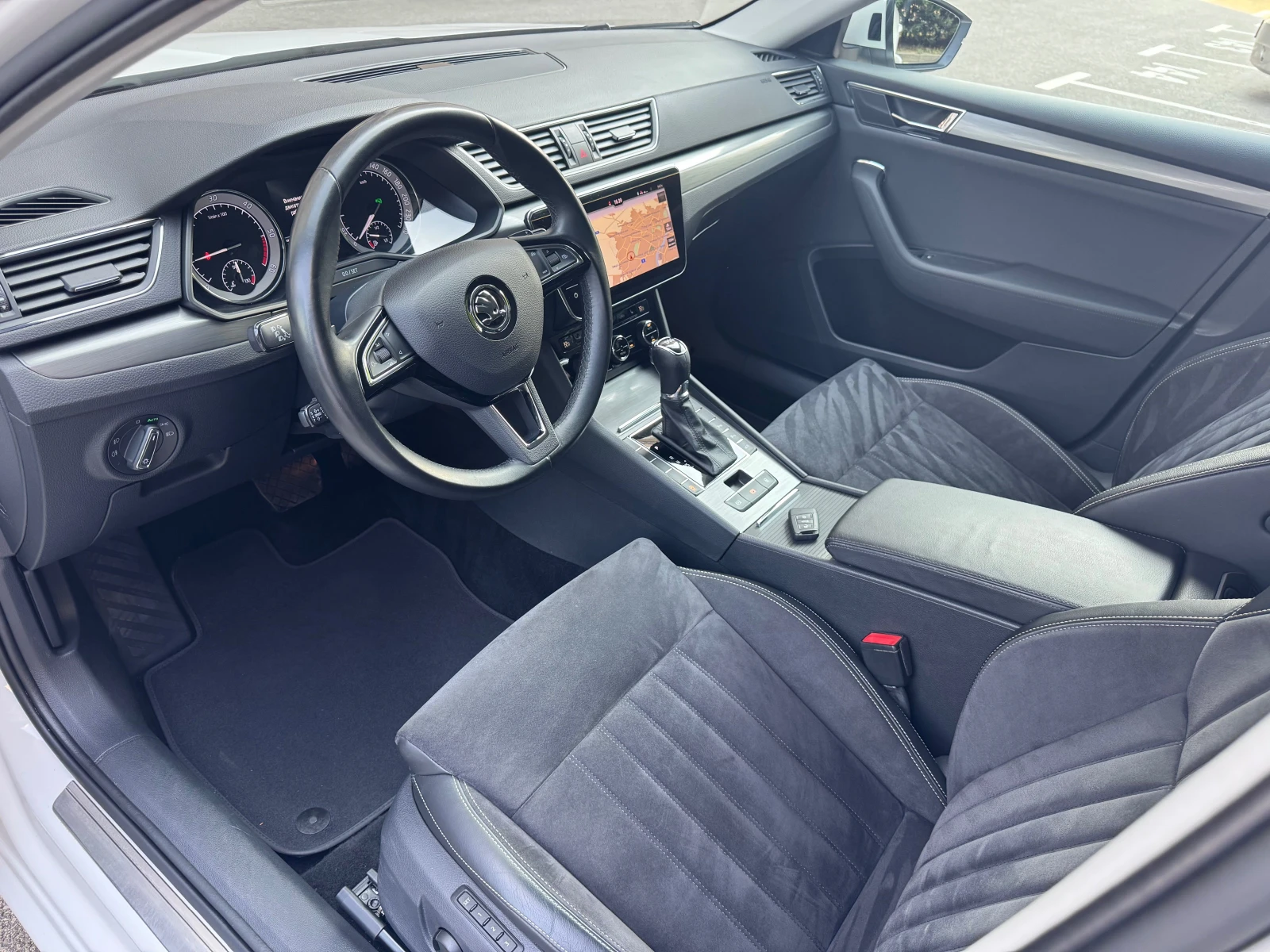 Skoda Superb TDI DSG7 MATRIX - изображение 9