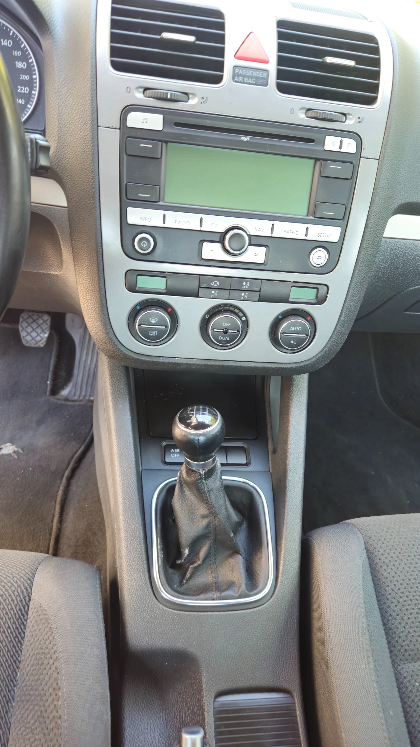 VW Golf 1.9 TDI  - изображение 9