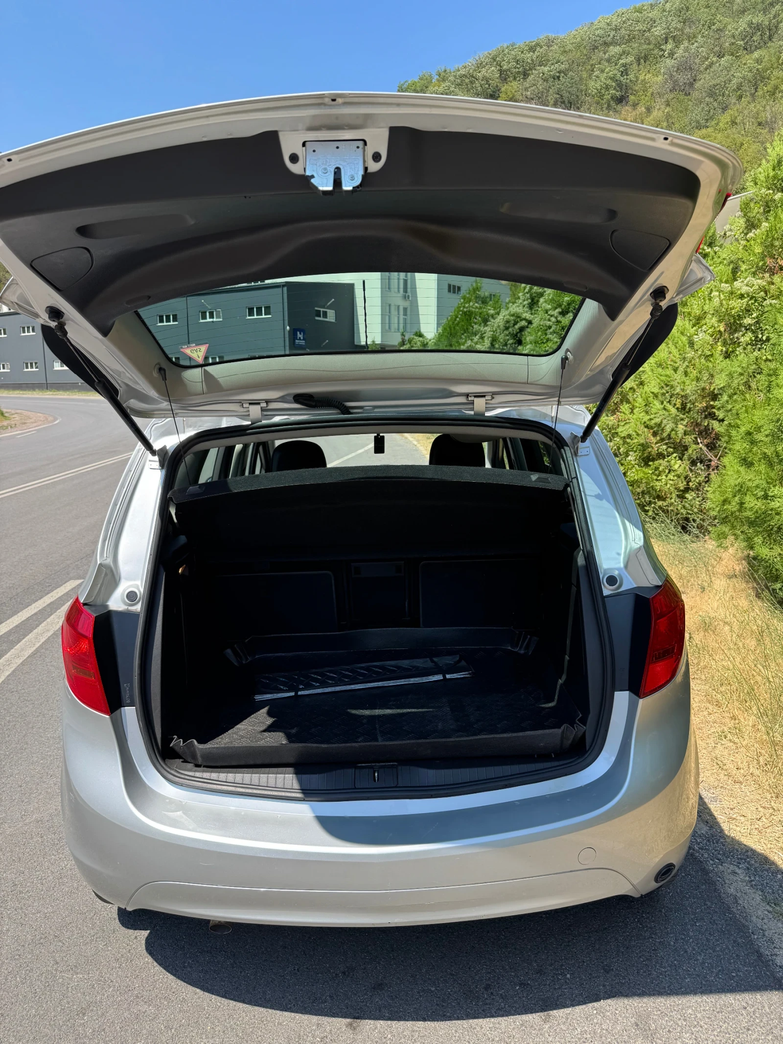 Opel Meriva  - изображение 9