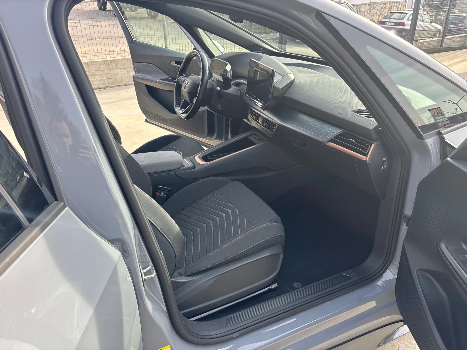 Cupra Born  - изображение 8