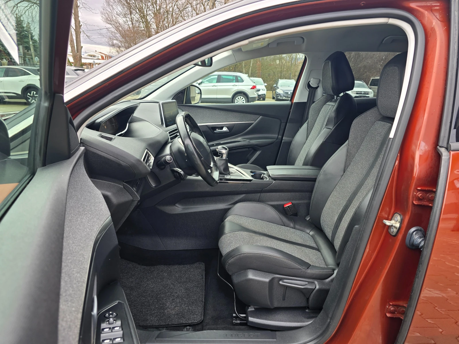 Peugeot 3008 1.5HDI, 130к.с., Allure, Digital, Camera, 2019г. - изображение 7