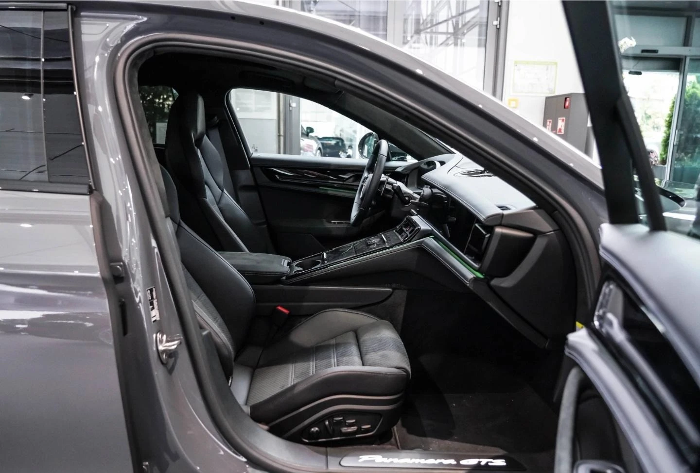 Porsche Panamera GTS CARBON CHRONO BOSE  | Mobile.bg � ����������� 13