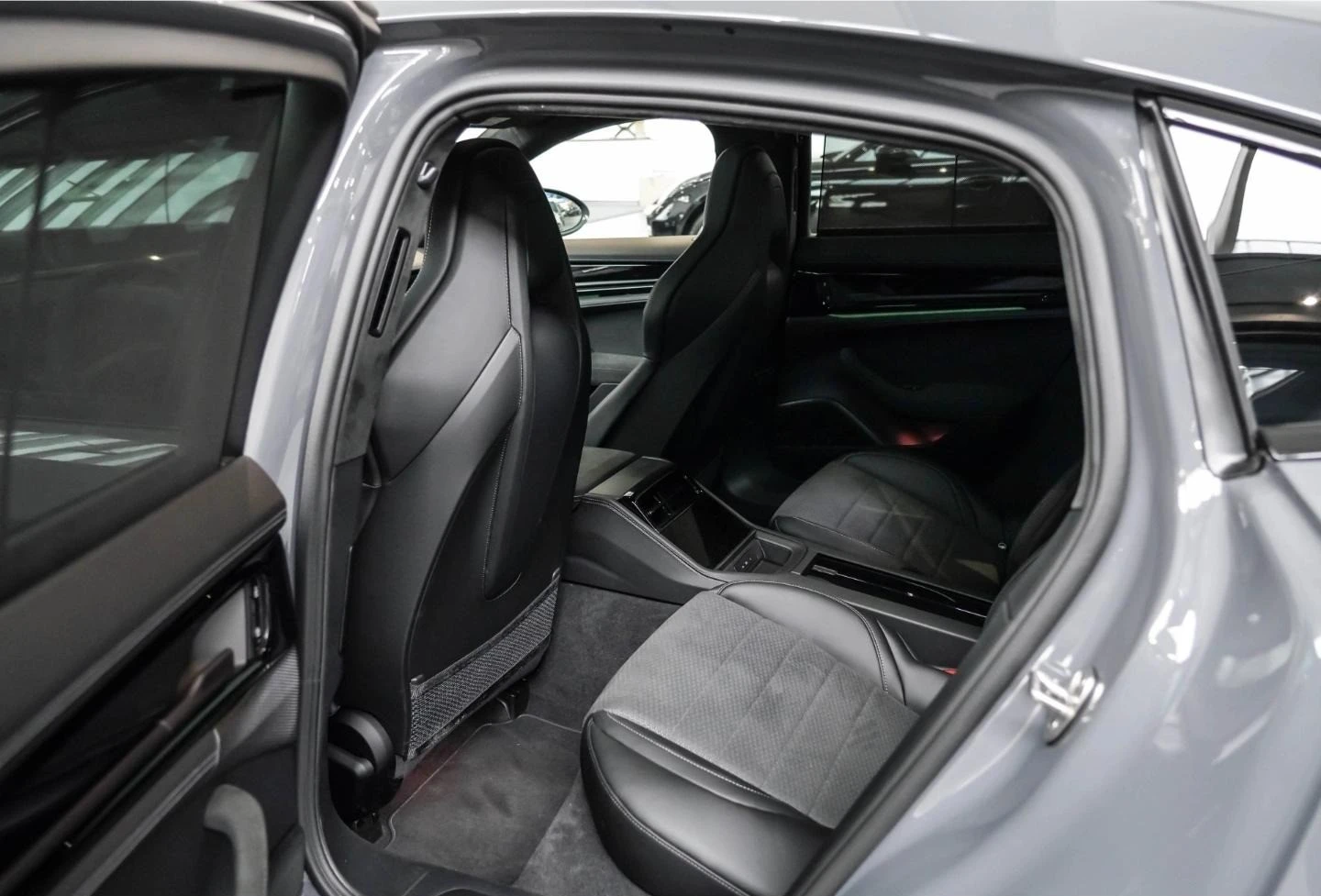 Porsche Panamera GTS CARBON CHRONO BOSE  | Mobile.bg � ����������� 14