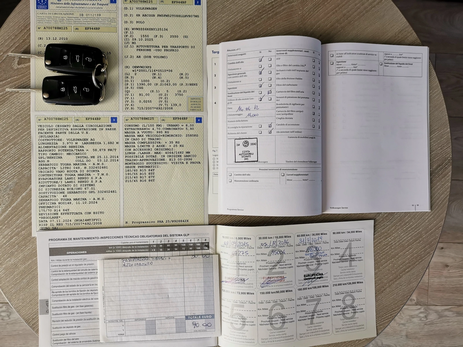 VW Polo 1.4i GPL HIGHLINE, снимка 15 - Автомобили и джипове - 53636092