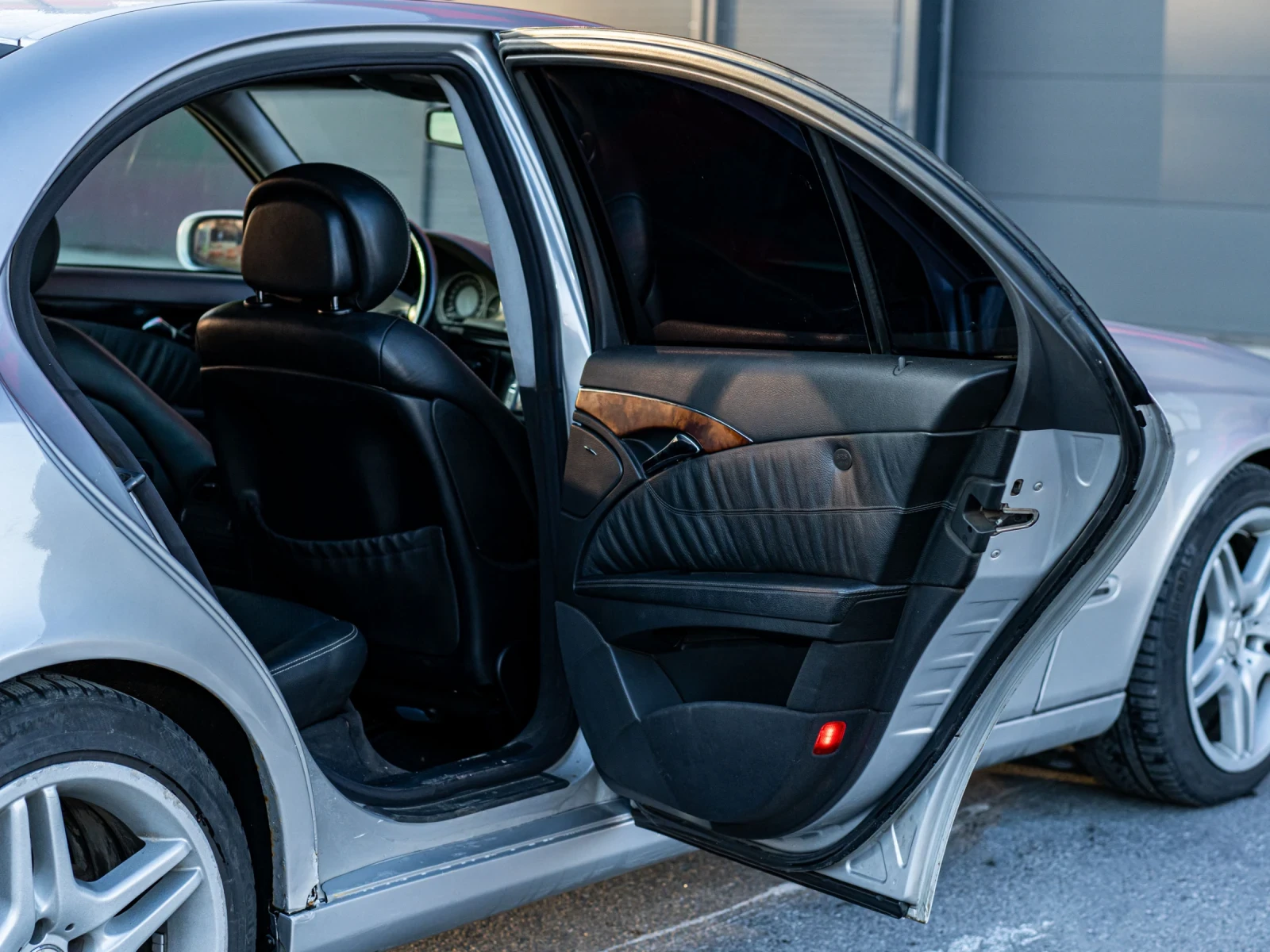 Mercedes-Benz E 270 | Mobile.bg � ����������� 11