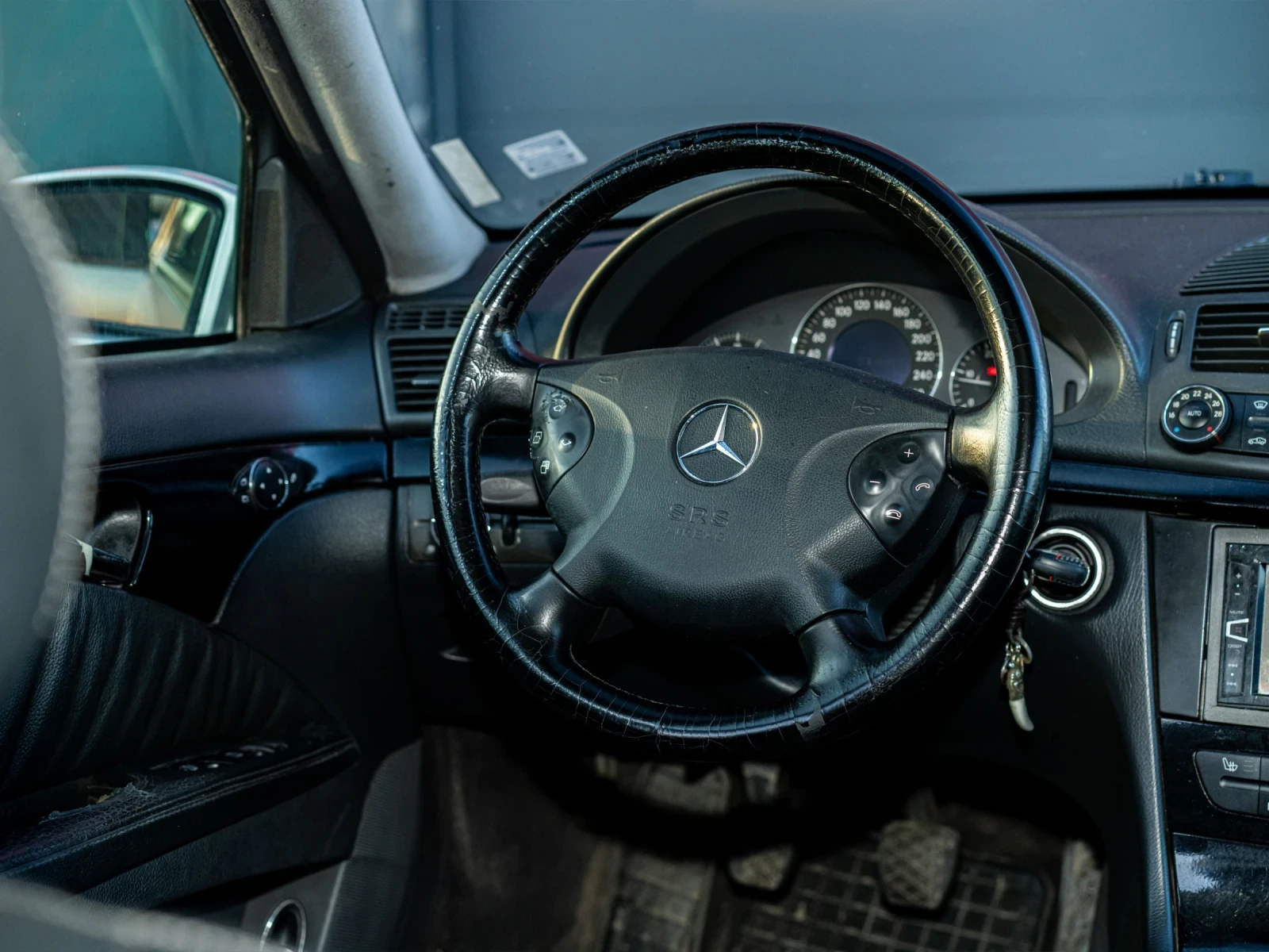 Mercedes-Benz E 270 | Mobile.bg � ����������� 14