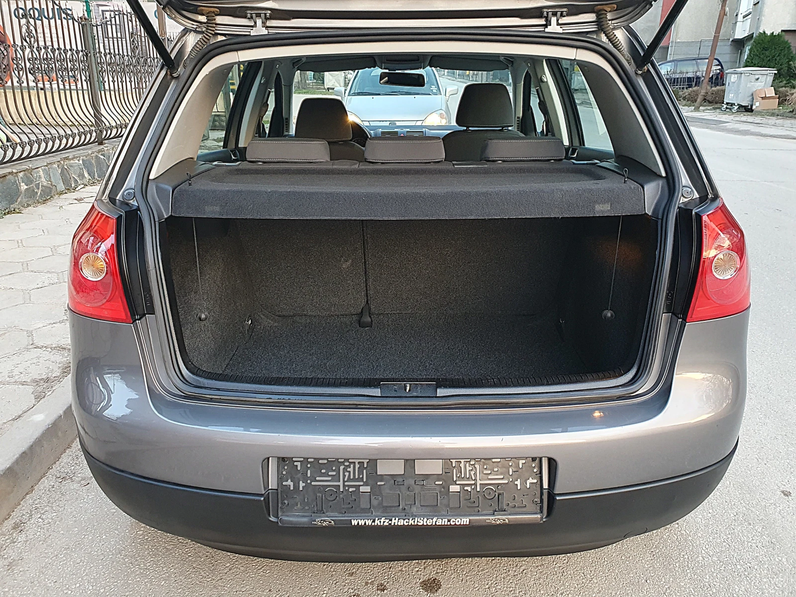 VW Golf 1.4i - 80к.с. - изображение 10