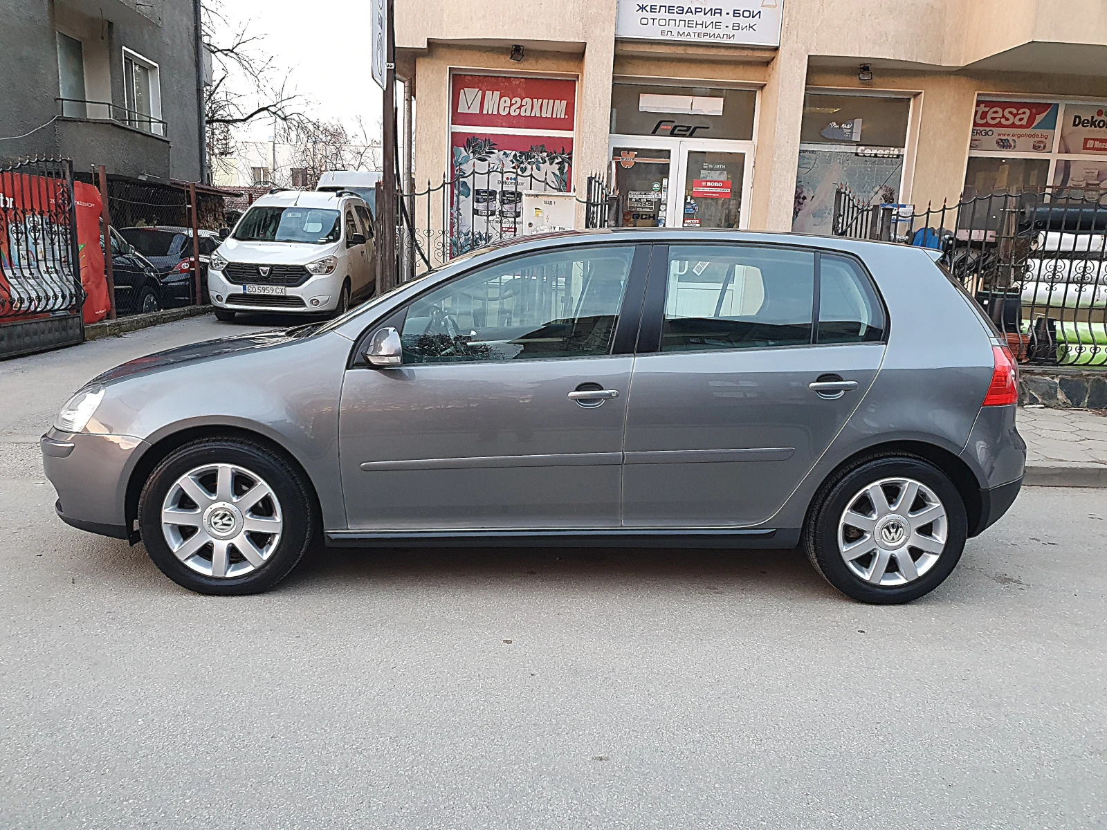 VW Golf 1.4i - 80к.с. - изображение 2